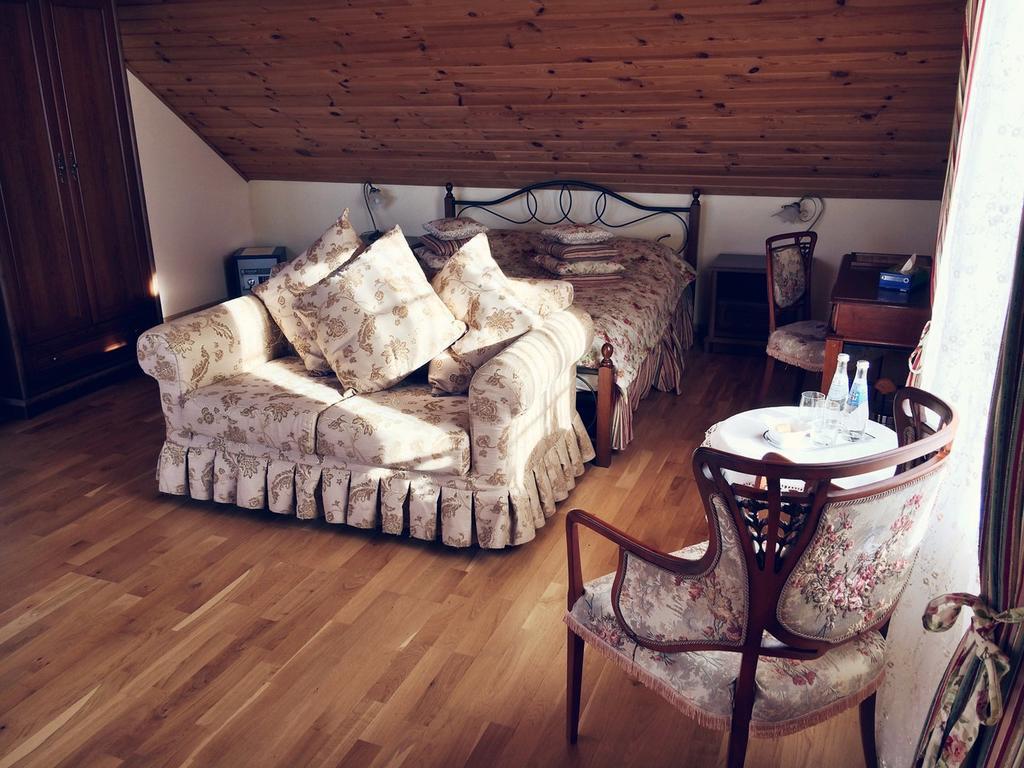 U Pokrovki Guest House Pskov Luaran gambar